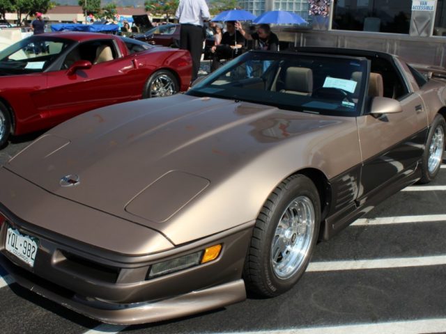 A.B.-Tellez-1985-Chevy-Corvette-Large-1300×800