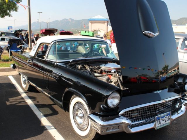 Dave-hastings-1957-Ford-Thunderbird-18-Large-1300×800