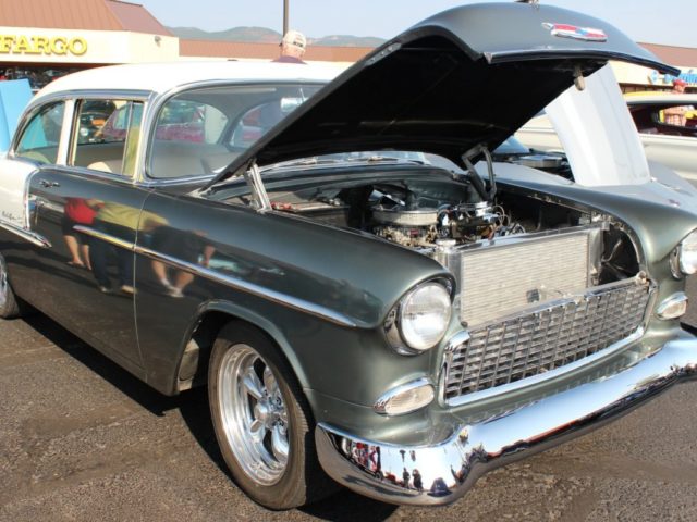 Dennis-Marsha-Weets-1955-Chevy-Bel-Air-14-Large-1300×800